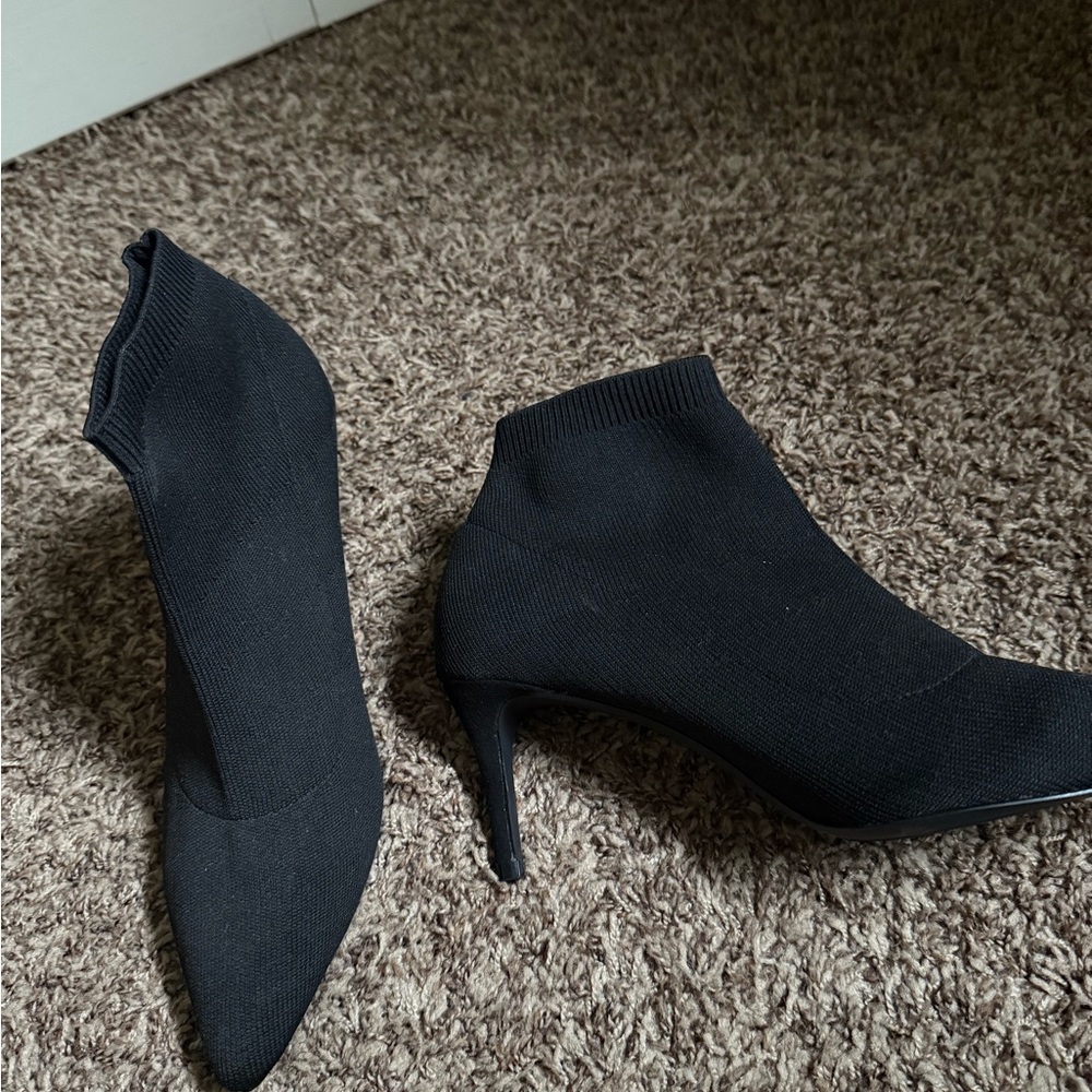 Ankle Sock Booties - Elegant
